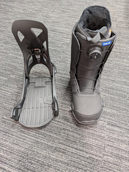 Burton Step On Boots and Step On Re:Flex Binding Package