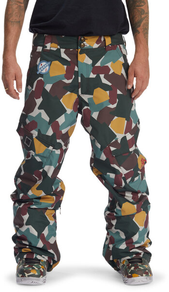 DC Star Wars™ x DC Banshee Insulated Snowboard Pants DC Star Wars™ x DC Banshee Insulated Snowboard Pants