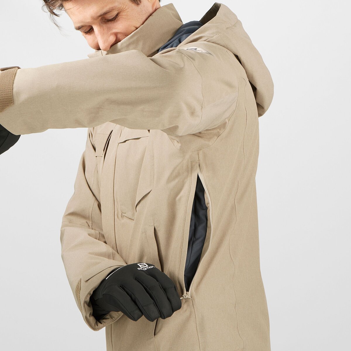 Salomon Men's Stance Cargo Jacket - Alter Ego Sports | Winnipeg