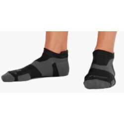 2XU Vectr Light Cushion No Show Socks : Black/Titanium