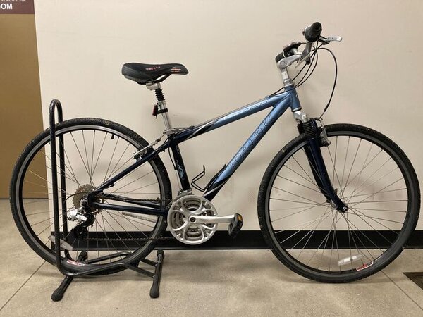Scheller's - Refurbished Used Trek 7200 15" - Scheller's Fitness & Cycling  | Louisville, Lexington, Clarksville