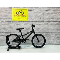 Scheller's - Refurbished Used Giant XTC - 20