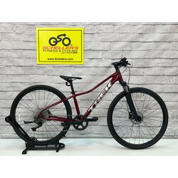Scheller's - Refurbished Used Trek Dual Sport 3
