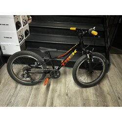 Wolverton's Cycling & Fitness USED TREK PRECALIBER 20 7 SPD