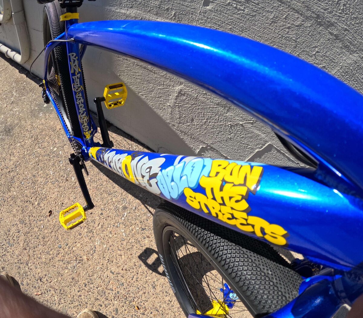 Throne The Goon XL - Empire Blue- Obloxkz Edition - Planet Bike