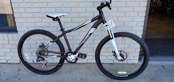 Cahaba Cycles Pre-owned Raleigh Eva 4.0