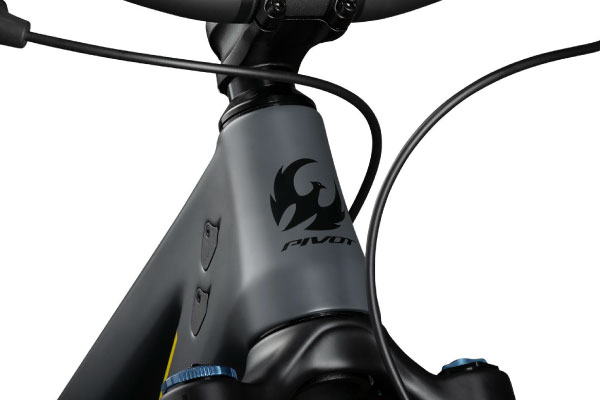 Pivot has fine-tuned the Trail 429’s geometry to create a bike that excels in both descending and climbing.