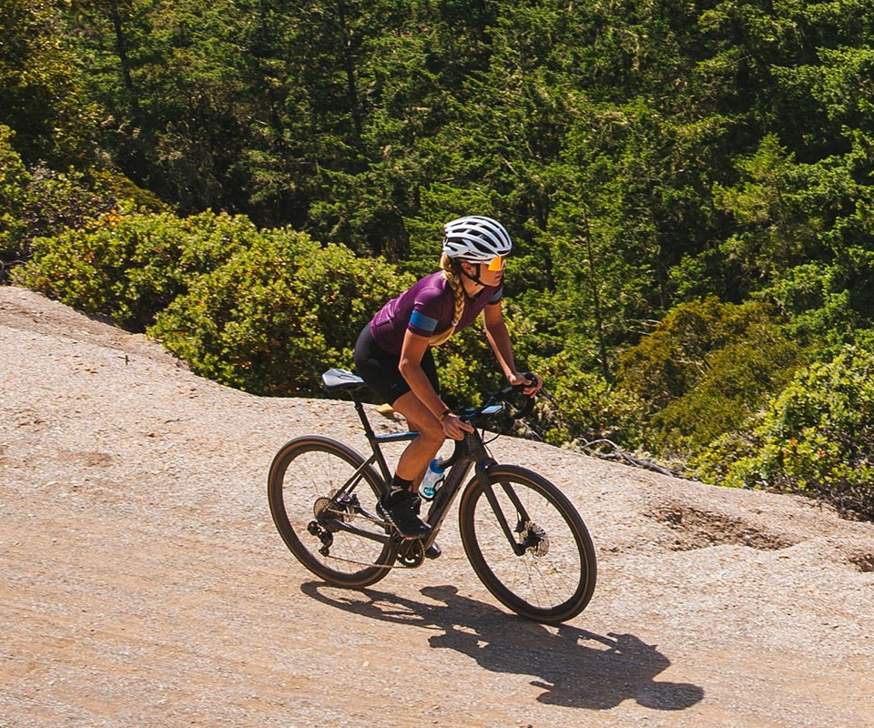 women road cyclists