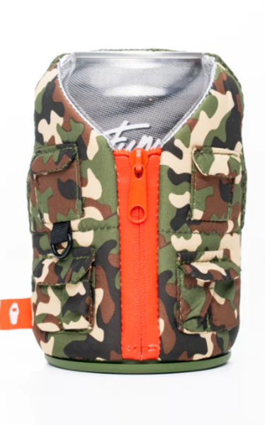 Puffin Drinkwear The Adventurer Color: Woodsy Camo