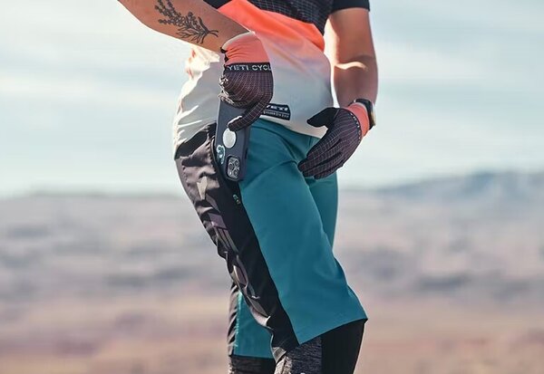 Yeti Cycles Enduro Short - Summit Bicycles | Burlingame, Los