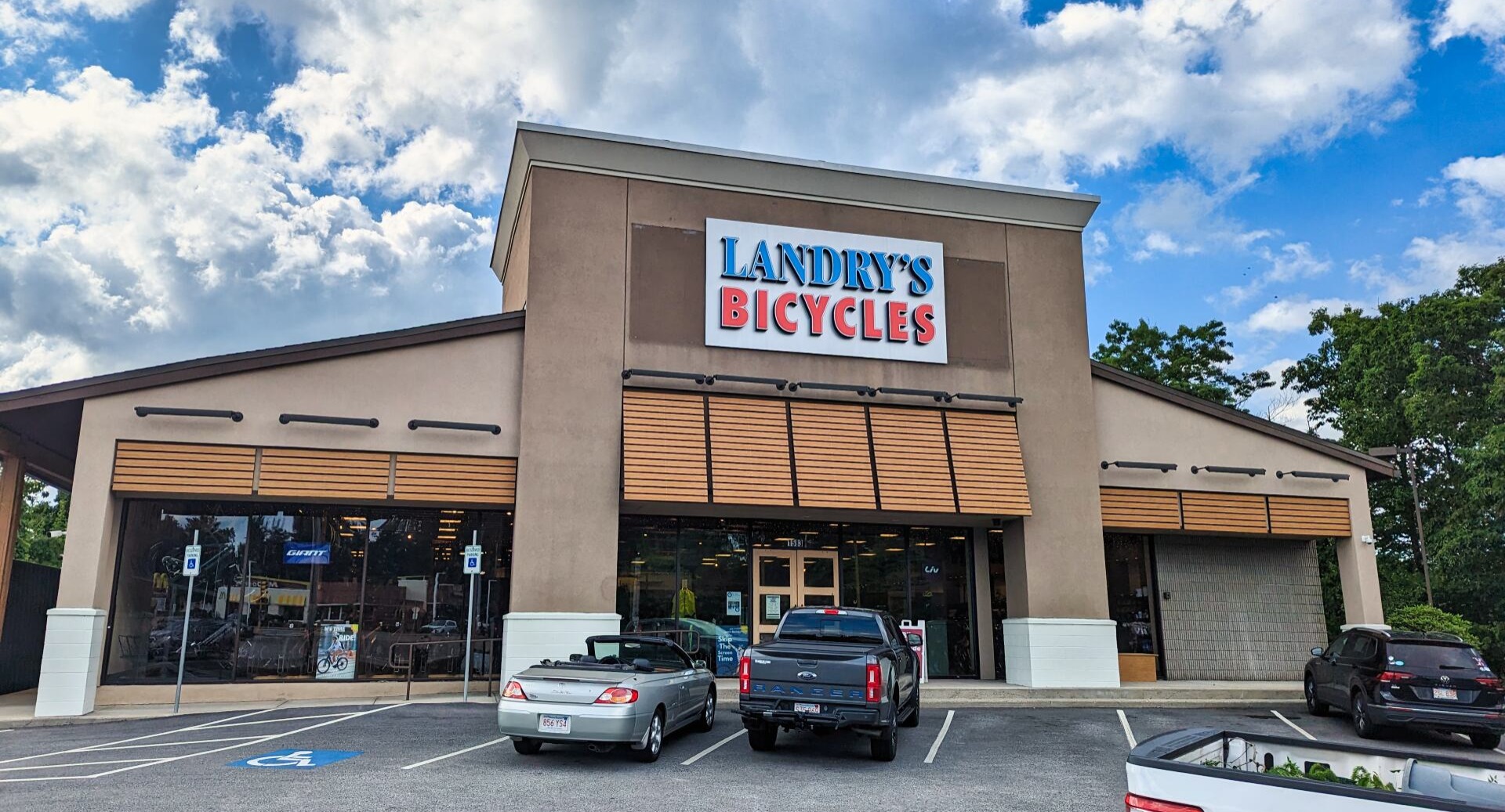NORWOOD STORE — We've Moved! Massachusetts Bike Shop Landry's Bicycles