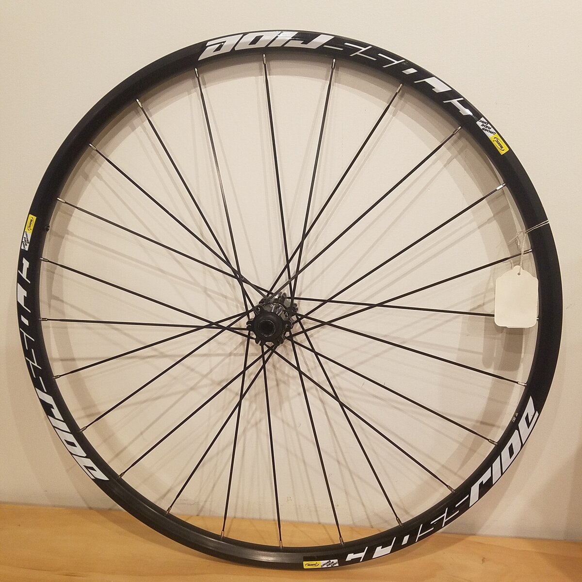 Mavic Crossride MTB Bike Front Wheel 26'' 15 x 100mm Thru CL Disc Black New Blem 