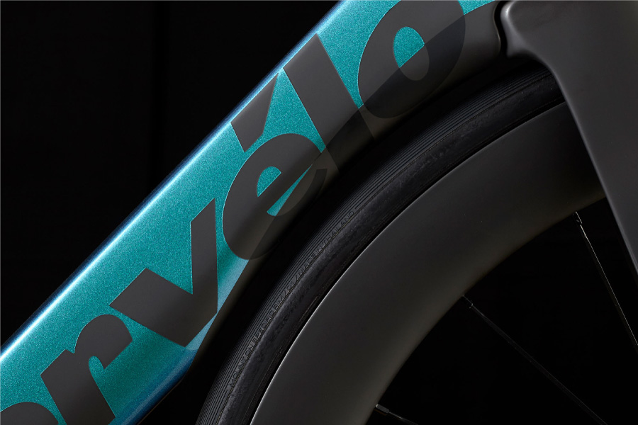 Cervelo cutout downtube for maximum aerodynamics