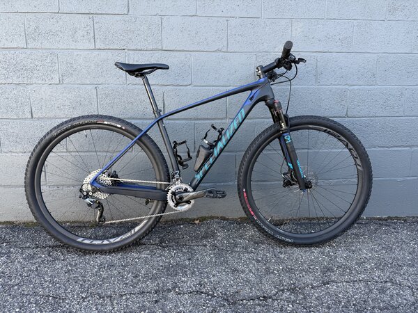 Pre-owned *USED* Specialized Stumpjumper Expert Carbon LARGE 29er