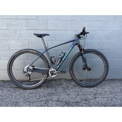 Pre-owned *USED* Specialized Stumpjumper Expert Carbon LARGE 29er