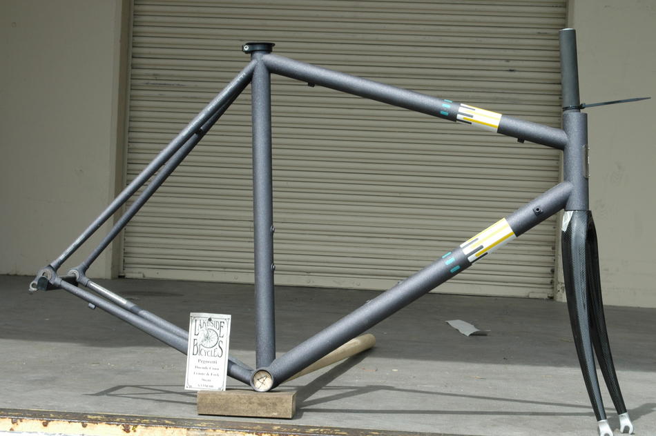 56cm Pegoretti Duende, Interbike show frame in the Conn silver paint scheme