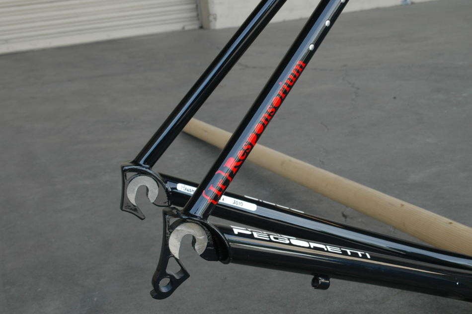 51cm Pegoretti Responsorium EDGE in Goze color scheme. In stock at Lakeside Bicycles