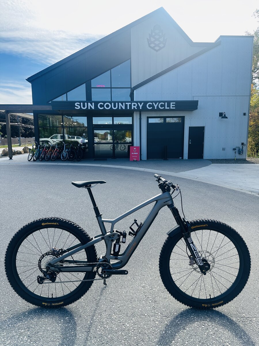 Trek Custom Fuel EX Gen 6 