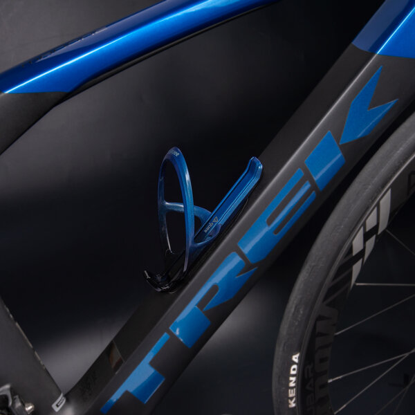 GUEE Qing+ Bottle Cage Color: Blue