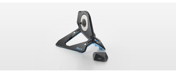 Tacx Neo 2T Smart Trainer with Motion Plates Bundle