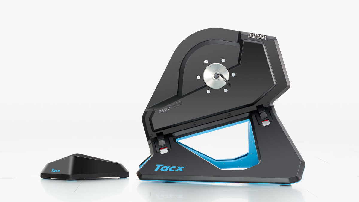 Tacx Neo 2T Smart Trainer Bundle - Brands Cycle and Fitness