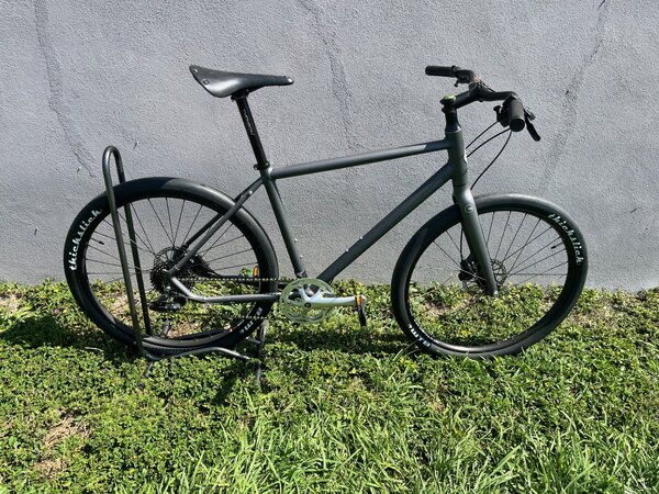 roll: Bicycle Company S1 Sport Bike