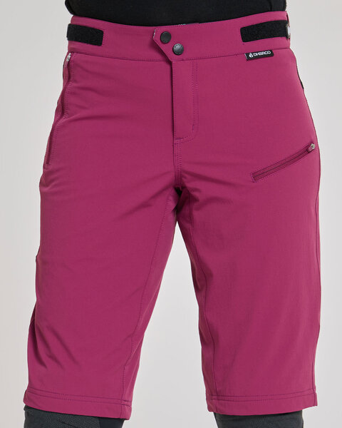 Dharco Womens Gravity Shorts Color: Sangria