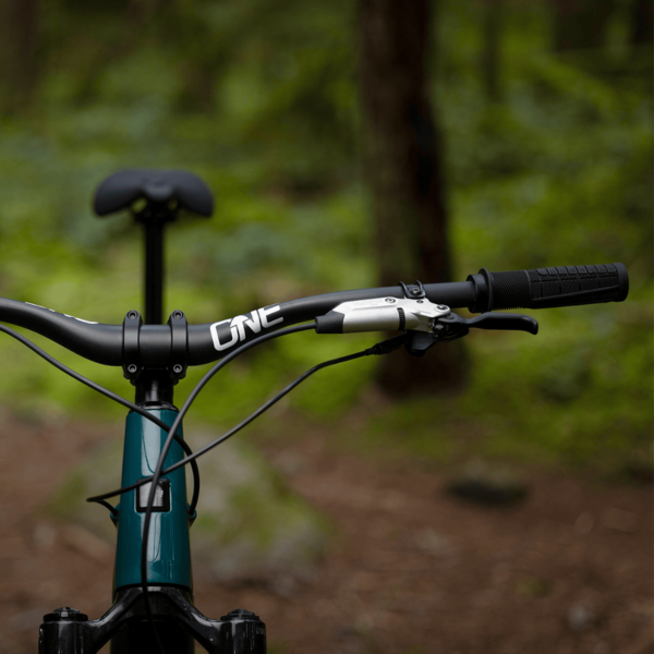OneUp Components Carbon Handlebar V2 - Ridley's Cycle