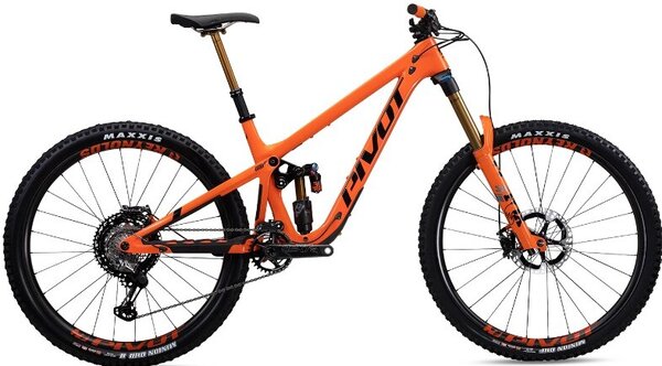 Pivot Cycles Firebird Pro XT/XTR Air W/Carbon Wheels Color: Orange