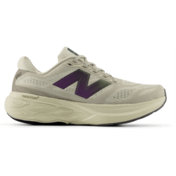 New Balance Women's 880 V15