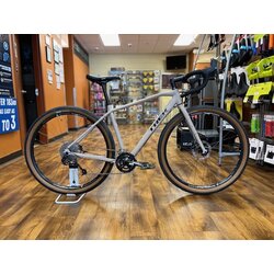 Trek Used 2021 920 54cm Matte Sandstorm