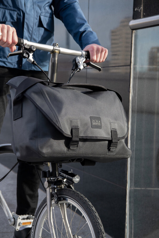 アクセサリー BROMPTON Metro Waterproof L, with frame Brompton Borough Waterproof Bag Large - Genuine Brompton Accessories