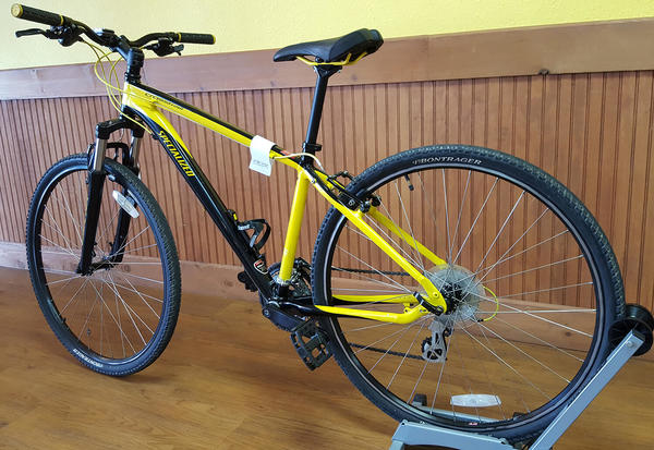 specialized crosstrail medium