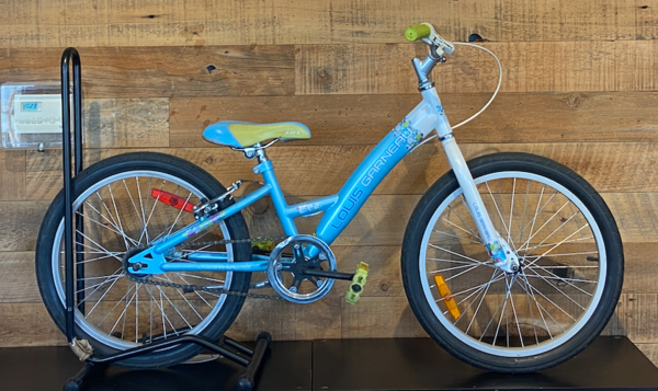 Garneau USED Eva 20" Single Speed Kids Bike Light Blue/White MSRP $250 
