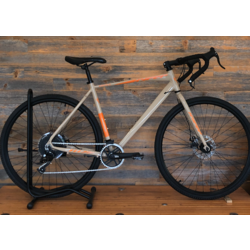 Hyper Bicycles Gravel 1X 9speed Disc Road Bike Concrete/Orange Large/21