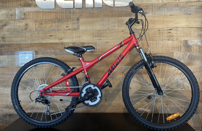 Miele USED Miele 241 24" 3x6sp Suspension Kids Bike Orange Gears