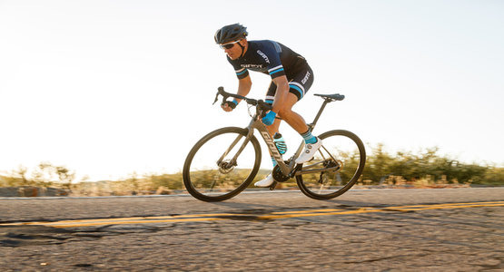 Giant Bicycles Defy Advanced 2 Available At Wyckoff Cycle LLC