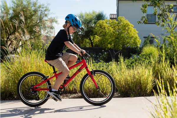 Explore our Kids Bike Buyer's Guide