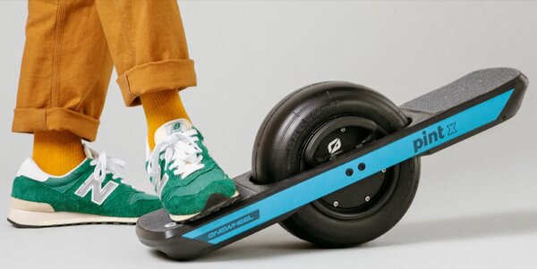 日本未発売USA Onewheel pint X 赤 コンパクト