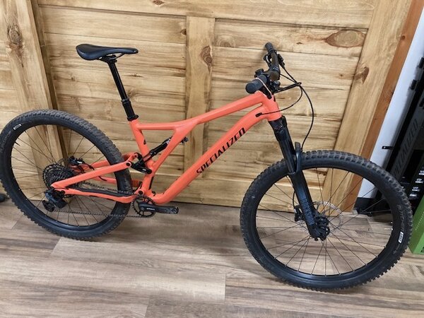 Specialized Used Specialized Stumpjumper Alloy S5 BLZ/BLK