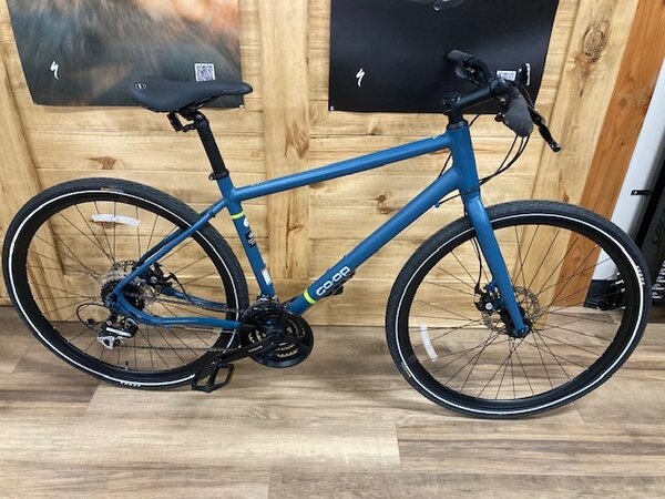 Co-Op Pre-Owned CTY 1.1 L Blue