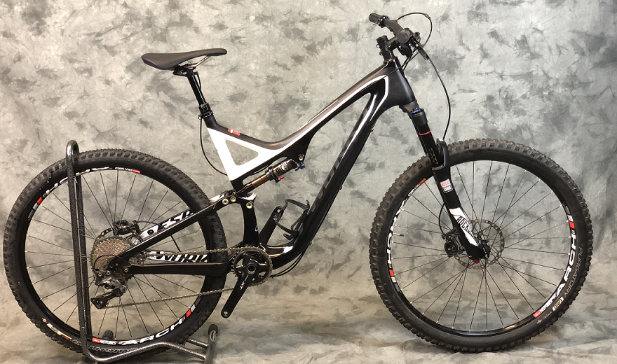 Specialized S-Works S-Works Stumpjumper FSR XL Black/White - Wheel