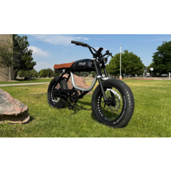 MONDAY MOTORBIKES ANZA 750S