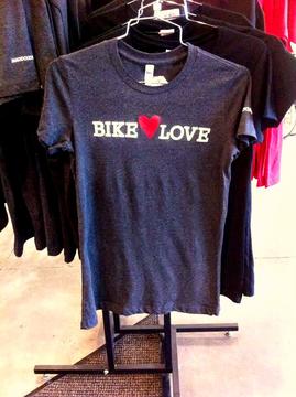 Mad Dog Cycles Bike Love T-Shirt!