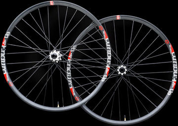 Industry Nine Torch Ultralight 24 Hole 27.5