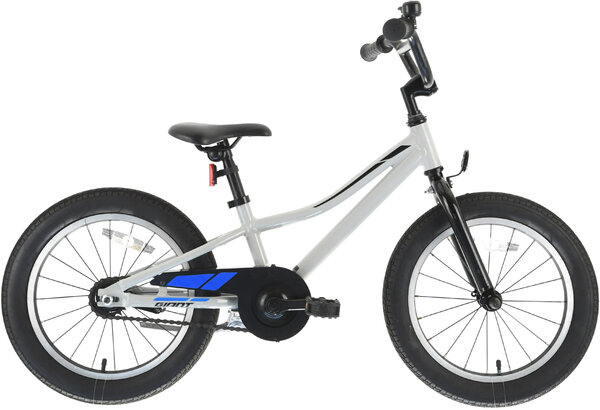 giant animator 16 2017