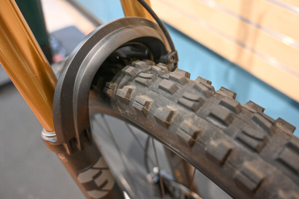 Yeti Cycles SB140 LRT3 X0 T-Type DEMO w/ EXC 1501 Carbon Wheels Color: Emerald