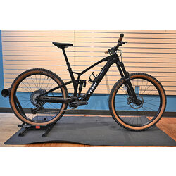 Trek FUEL EXe 9.8 GX AXS DEMO