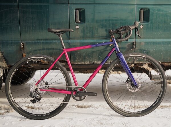 Wilde Custom Wilde Earth Ship - Rival AXS - Blue/Pink 