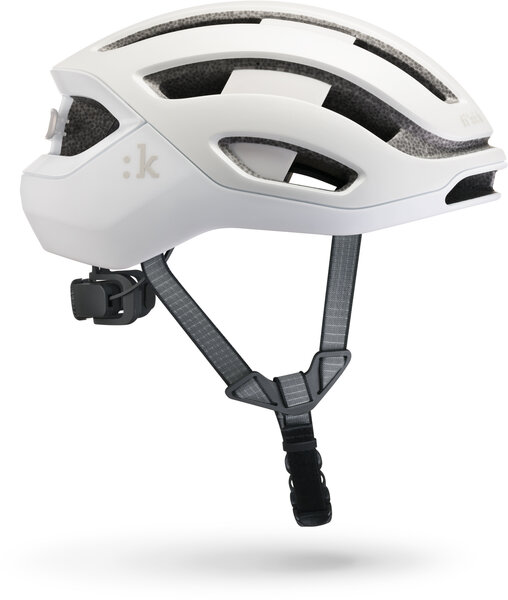 bike helmet large Kali Maya 3.0 Adult (Helmet Size: Small/Medium, Helmet Color: Black) Suitable for a head circumference between 22.4 to 24.4 inches Detachable Sun Visor Removable inner lining VEVOR Motorcycle Helmet Modular Adult